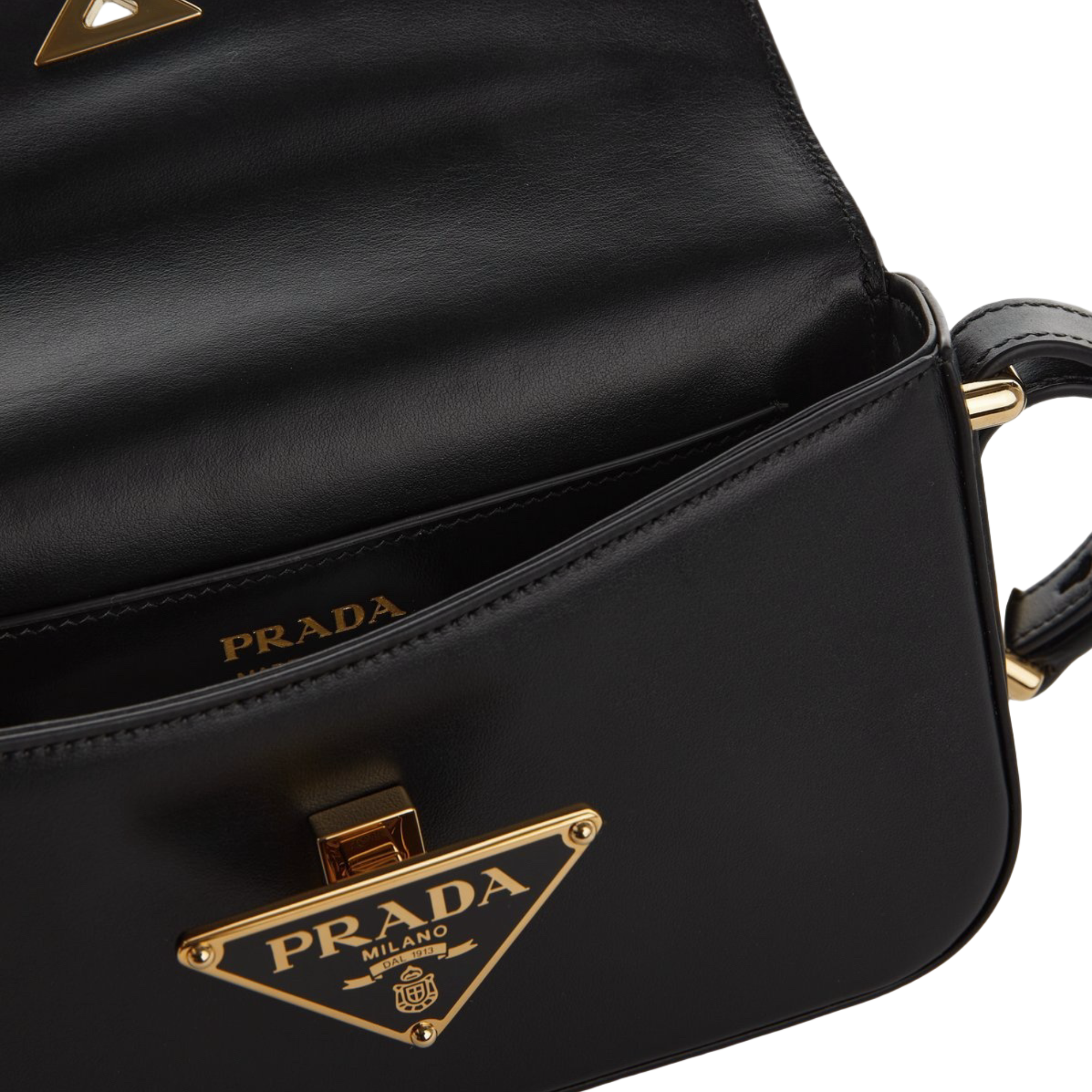 Prada Black Smooth Leather Çantë